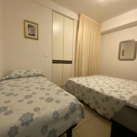 Aparthotel Roxy 3*