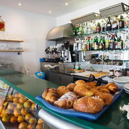 Roxy 3* מיסאנו אדריאטיקו