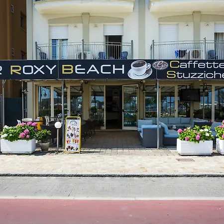 Roxy Aparthotel 3*