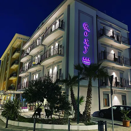 Lägenhetshotell Roxy 3*